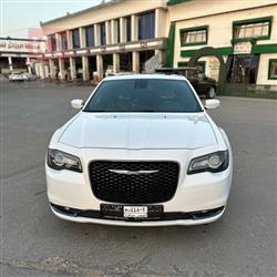 کرایسلەر 300